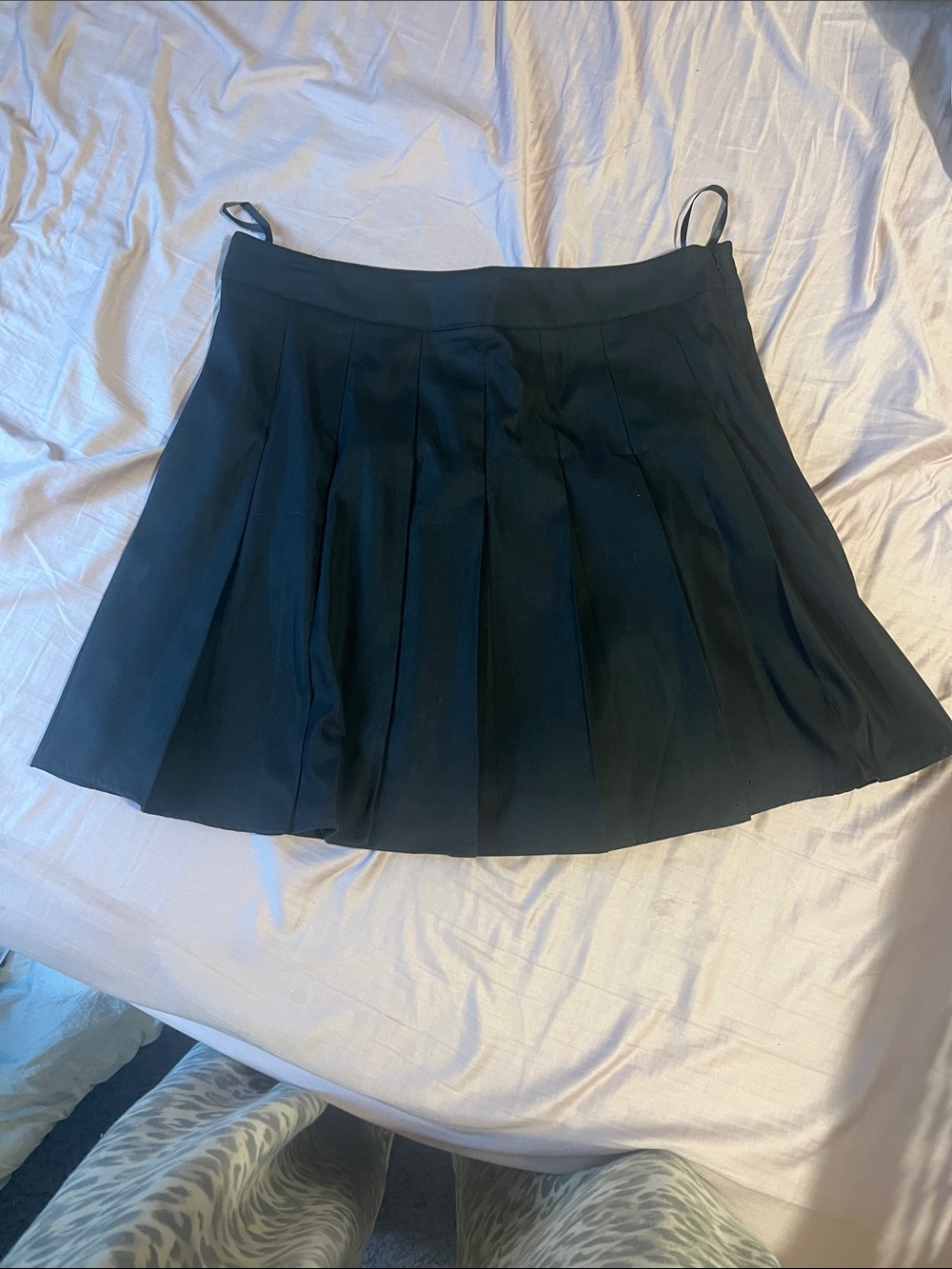 SHEIN Black Pleated Skater Skirt